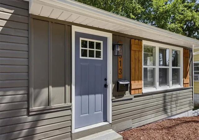 Photo 2 of Single family home for sale at 3513 Elmwood Ave, Kansas City, MO 64128 | MLS# 2645178 | Listing updated on 2026-10-07