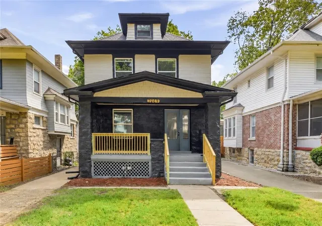 Photo 1 of Single family home for sale at 3249 Lockridge Ave, Kansas City, MO 64128 | MLS# 2645181 | Listing updated on 2026-10-08