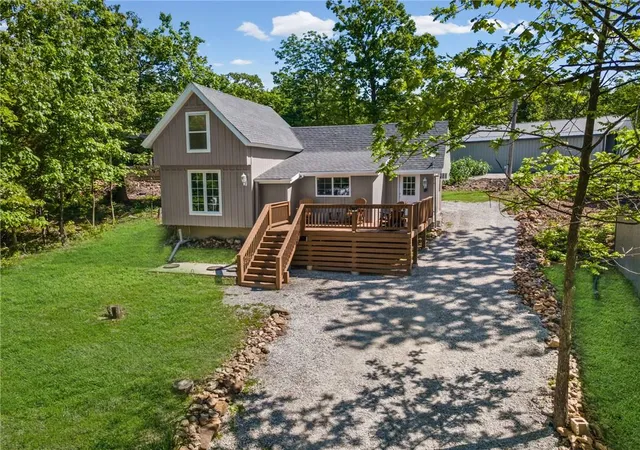 Photo 3 of Single family home for sale at 10057 Otter Rd, Clinton, MO 64735 | MLS# 2645202 | Listing updated on 2026-10-02