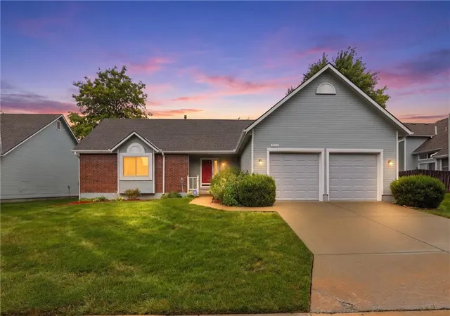Single family home for sale at 15724 Travis St, Overland Park, KS 66223 | MLS# 2645203