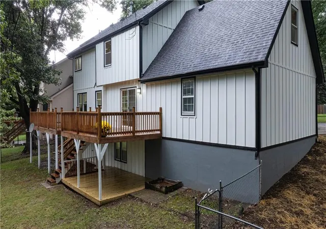 Photo 3 of Single family home for sale at 9624 N Wayne Ave, Kansas City, MO 64155 | MLS# 2645236 | Listing updated on 2026-10-06