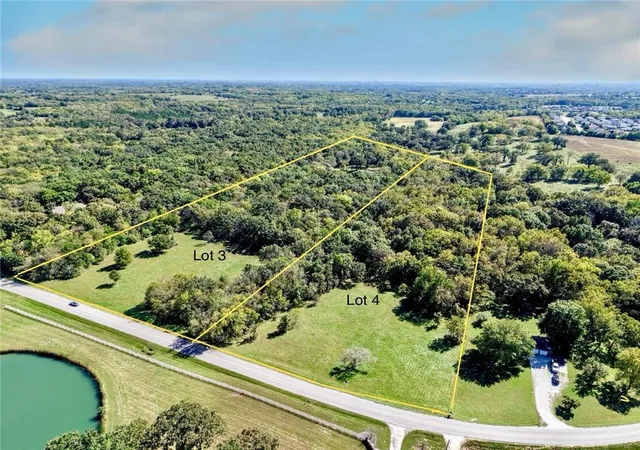 Land for sale at Lot 3/tract 3a E State Route Vv, Pleasant Hill, MO 64080 | MLS# 2645248