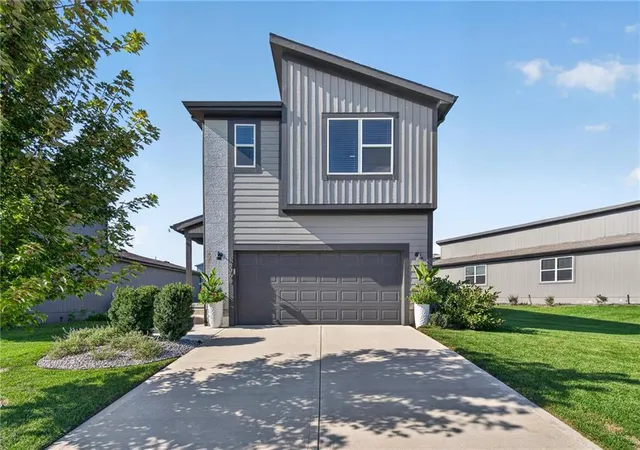 Photo 2 of Single family home for sale at 18068 Hauser St, Bucyrus, KS 66013 | MLS# 2645252 | Listing updated on 2026-10-09