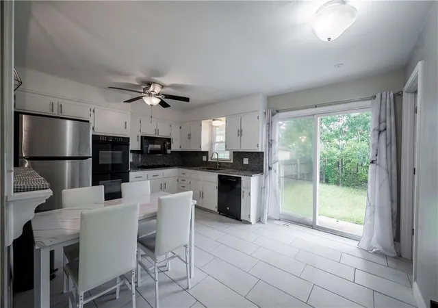 Photo 3 of Single family home for sale at 10708 E 25th Terrace, Independence, MO 64052 | MLS# 2645253 | Listing updated on 2026-10-05