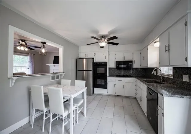 Photo 4 of Single family home for sale at 10708 E 25th Terrace, Independence, MO 64052 | MLS# 2645253 | Listing updated on 2026-10-05