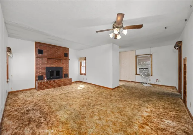 Photo 4 of Single family home for sale at 1008 Coronada St, Coffeyville, KS 67337 | MLS# 2645257 | Listing updated on 2026-10-03