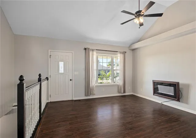 Photo 3 of Single family home for sale at 714 Harris Ln, Cameron, MO 64429 | MLS# 2645258 | Listing updated on 2026-10-15
