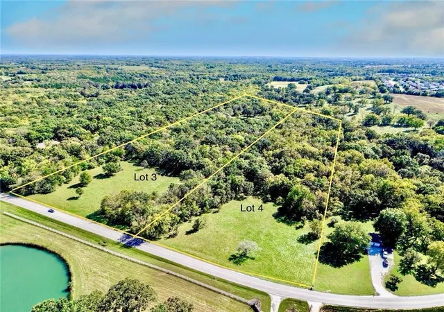 Land for sale at Lot 4/tract 4a E State Route Vv, Pleasant Hill, MO 64080 | MLS# 2645267