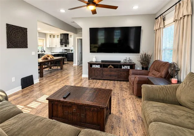 Photo 17 of Single family home for sale at 12366 SE Highway 116, Braymer, MO 64624 | MLS# 2645271 | Listing updated on 2026-10-07