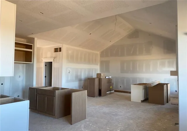 Photo 4 of Single family home for sale at 18994 W 193rd Terrace, Spring Hill, KS 66083 | MLS# 2645272 | Listing updated on 2026-10-04
