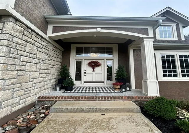 Photo 2 of Single family home for sale at 1325 Nw 47th Street, Kansas City, MO 64116 | MLS# 2645273 | Listing updated on 2026-10-08