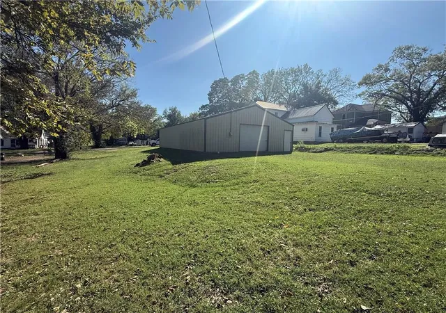 Photo 3 of Single family home for sale at 112 S Margrave St, Fort Scott, KS 66701 | MLS# 2645275 | Listing updated on 2026-10-02