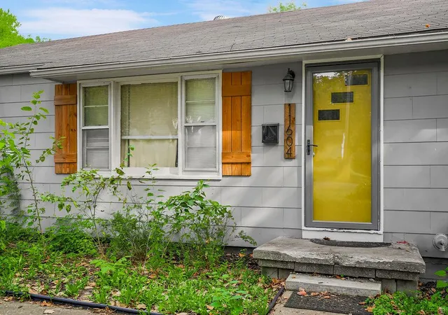 Photo 2 of Single family home for sale at 11604 E 55th Street, Raytown, MO 64133 | MLS# 2645288 | Listing updated on 2026-10-06