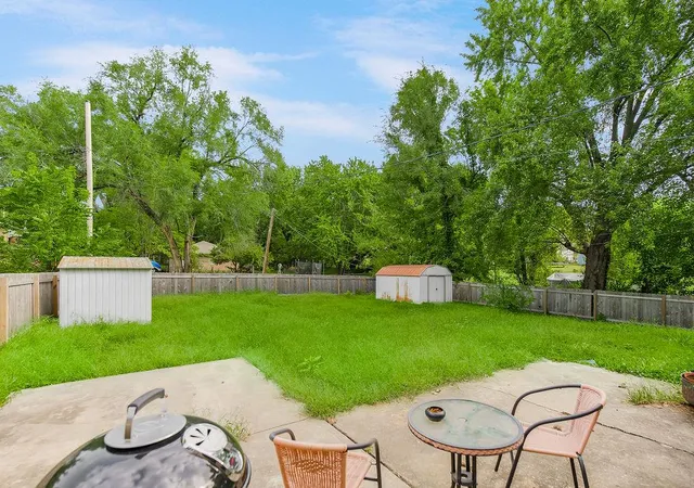 Photo 4 of Single family home for sale at 11604 E 55th Street, Raytown, MO 64133 | MLS# 2645288 | Listing updated on 2026-10-06