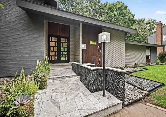 Single family home for sale at 12707 Cherokee Ln, Leawood, KS 66209 | MLS# 2645291