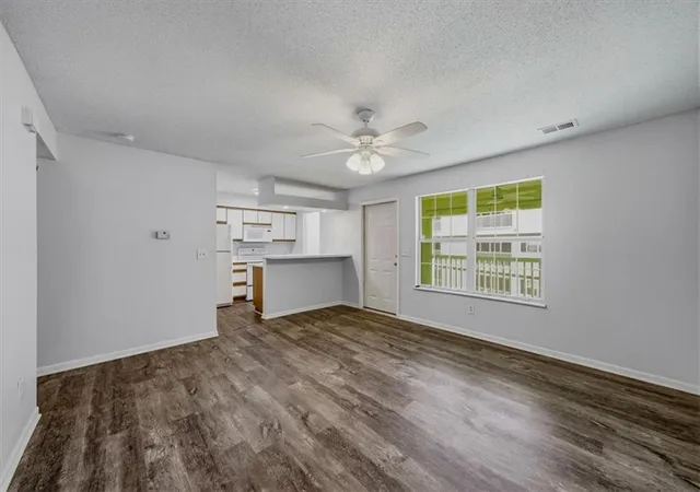 Photo 3 of Condo for sale at 2393 Ne 68th Street, Kansas City, MO 64118 | MLS# 2645292 | Listing updated on 2026-10-19