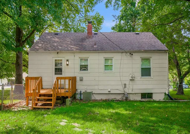 Photo 4 of Single family home for sale at 10812 E 59th Street, Raytown, MO 64133 | MLS# 2645293 | Listing updated on 2026-10-05