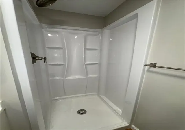 Photo 21 of Single family home for sale at 1003 E 83rd Terrace, Kansas City, MO 64131 | MLS# 2645302 | Listing updated on 2026-10-08