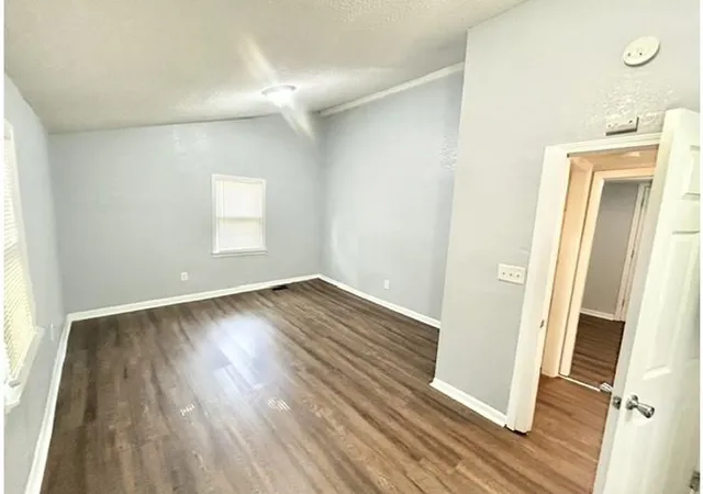 Photo 3 of Single family home for sale at 810 S Woodbury St, Independence, MO 64050 | MLS# 2645307 | Listing updated on 2026-10-03