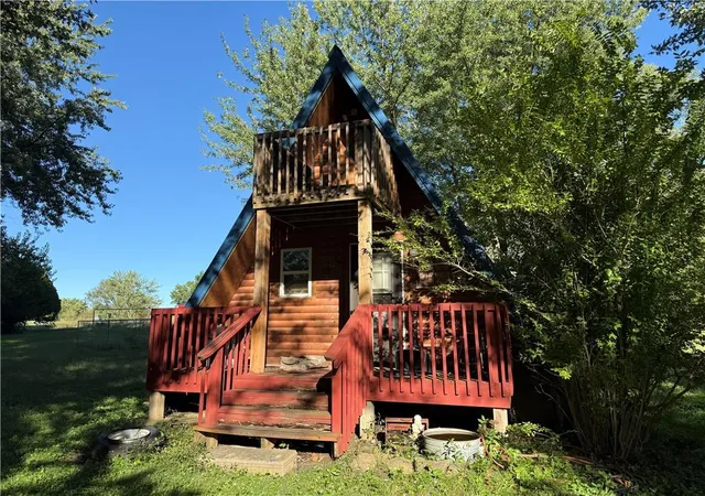 Photo 3 of Single family home for sale at 5388 Se Cheyenne Ter, Lathrop, MO 64465 | MLS# 2645311 | Listing updated on 2026-10-03