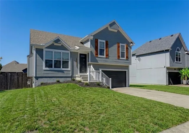 Single family home for sale at 626 S Walnut St, Gardner, KS 66030 | MLS# 2645318