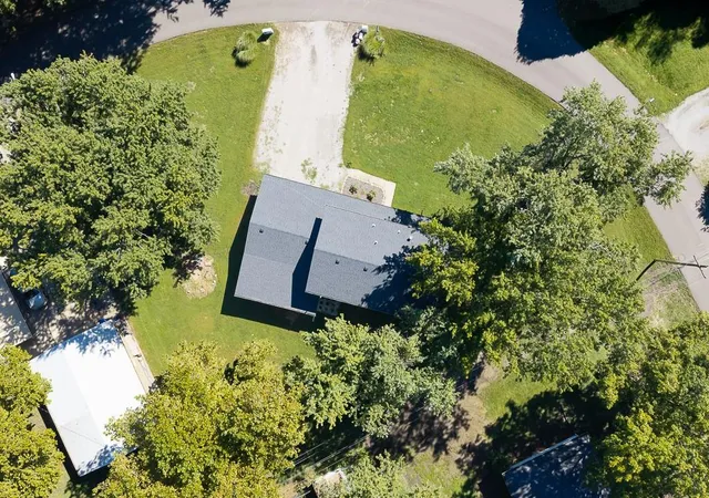 Photo 21 of Sale Pending at 116 Linden Cir, Perry, KS 66073 | MLS# 2645322 | Listing updated on 2026-10-16