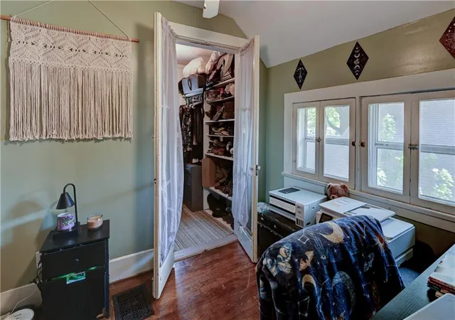 Photo 2 of Single family home for sale at 1032 5th Avenue, Leavenworth, KS 66048 | MLS# 2645327 | Listing updated on 2026-10-04