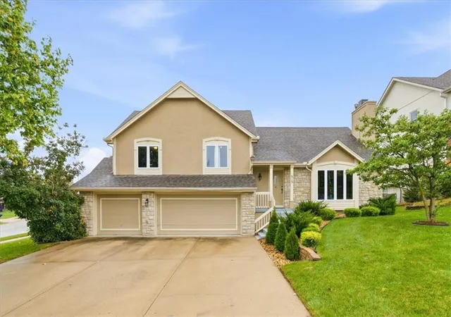Photo 1 of Single family home for sale at 515 Ne 95 Court, Kansas City, MO 64155 | MLS# 2645329 | Listing updated on 2026-10-22