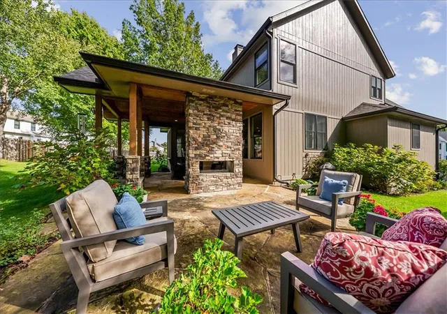Photo 3 of Single family home for sale at 9110 W 129th Street, Overland Park, KS 66213 | MLS# 2645330 | Listing updated on 2026-10-22