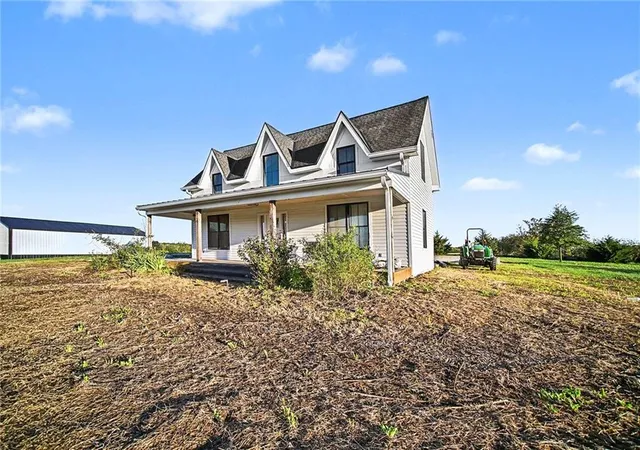 Photo 2 of Single family home for sale at 7132 SE Pp Hwy, Holt, MO 64048 | MLS# 2645335 | Listing updated on 2026-10-07