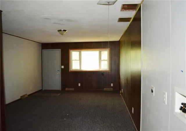 Photo 3 of Single family home for sale at 108 S Hayes St, Garnett, KS 66032 | MLS# 2645352 | Listing updated on 2026-10-07