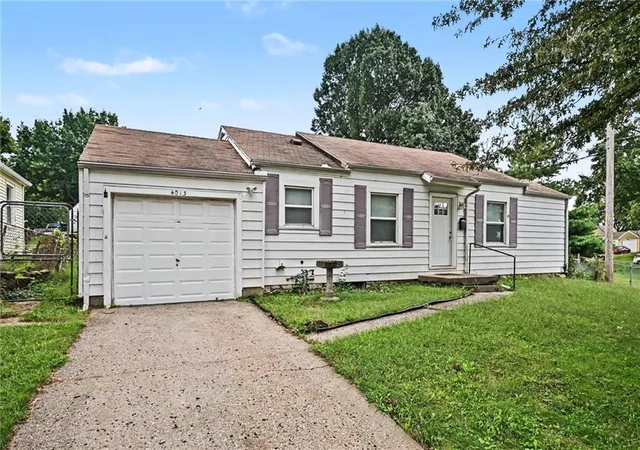 Photo 2 of Single family home for sale at 4013 Valley Way, Independence, MO 64052 | MLS# 2645354 | Listing updated on 2026-10-06