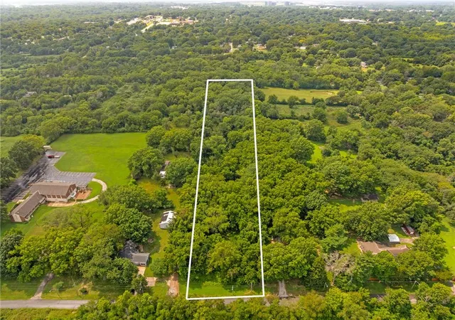 Photo 1 of Land for sale at 9304 Elm Ave, Kansas City, MO 64138 | MLS# 2645357 | Listing updated on 2026-10-02