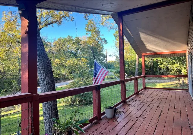 Photo 2 of Single family home for sale at 9371 Village Ln, Ozawkie, KS 66070 | MLS# 2645379 | Listing updated on 2026-10-03