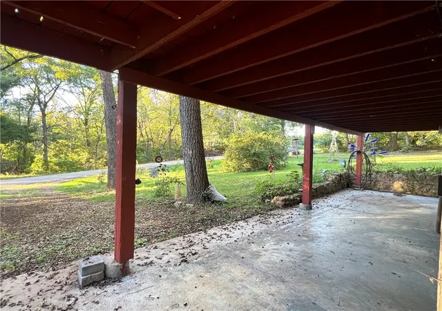 Photo 4 of Single family home for sale at 9371 Village Ln, Ozawkie, KS 66070 | MLS# 2645379 | Listing updated on 2026-10-03