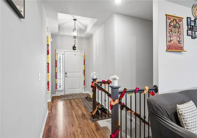 Photo 3 of Single family home for sale at 3725 Nw Old Stagecoach Rd, Kansas City, MO 64154 | MLS# 2645388 | Listing updated on 2026-10-10