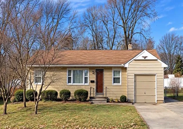 Single family home for sale at 3600 S Main St, Independence, MO 64055 | MLS# 2645402