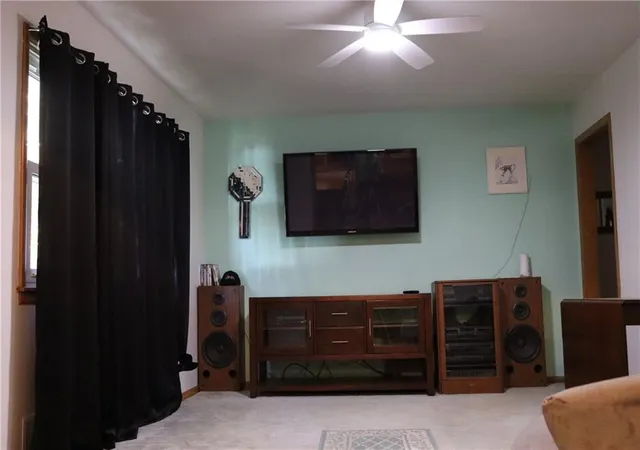 Photo 3 of Single family home for sale at 3600 S Main St, Independence, MO 64055 | MLS# 2645402 | Listing updated on 2026-10-08