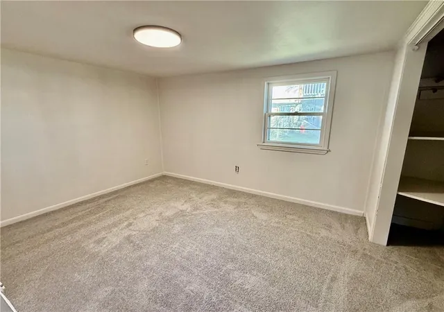 Photo 3 of Single family home for sale at 414 Darneal Ave, Richmond, MO 64085 | MLS# 2645403 | Listing updated on 2026-10-19
