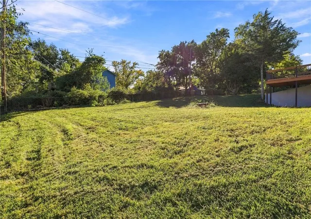 Photo 38 of Sale Pending at 8915 E 57th Street, Raytown, MO 64133 | MLS# 2645405 | Listing updated on 2026-10-18