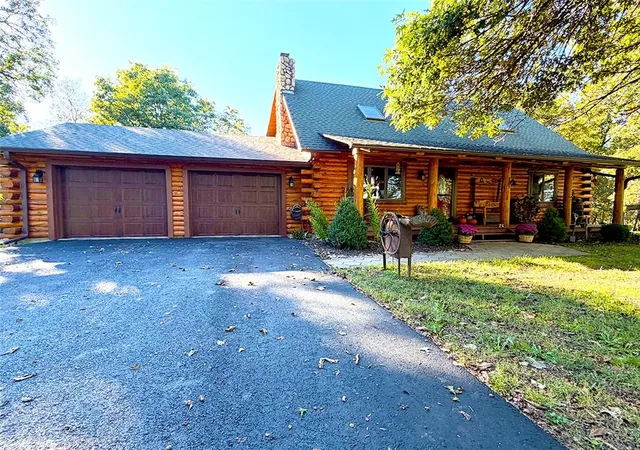 Photo 3 of Single family home for sale at 37253 State Hwy N, Barnard, MO 64423 | MLS# 2645409 | Listing updated on 2026-10-06