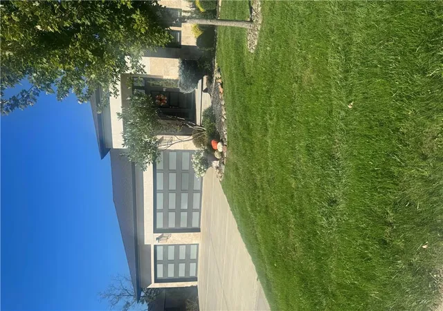 Photo 2 of Single family home for sale at 540 S Shore Dr, Pleasant Hill, MO 64080 | MLS# 2645430 | Listing updated on 2026-10-05