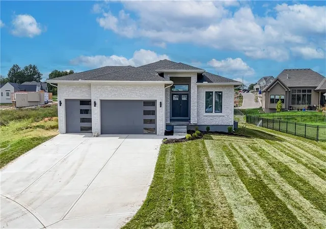 Photo 1 of Single family home for sale at 6010 Apache Dr, Shawnee, KS 66226 | MLS# 2645435 | Listing updated on 2026-10-09