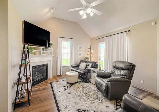 Photo 4 of House for sale at 9807 N Potter Ave, Kansas City, MO 64157 | MLS# 2645438 | Listing updated on 2026-10-09