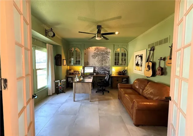 Photo 3 of Single family home for sale at 7633 N Rhode Ave, Kansas City, MO 64152 | MLS# 2645452 | Listing updated on 2026-10-11