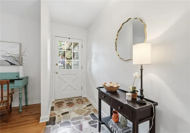 Photo 4 of Sale Pending at 7622 W 96th Terrace, Overland Park, KS 66212 | MLS# 2645461 | Listing updated on 2026-10-17