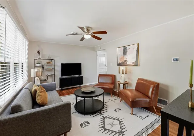 Photo 3 of Single family home for sale at 7621 Conser St, Overland Park, KS 66204 | MLS# 2645467 | Listing updated on 2026-10-05