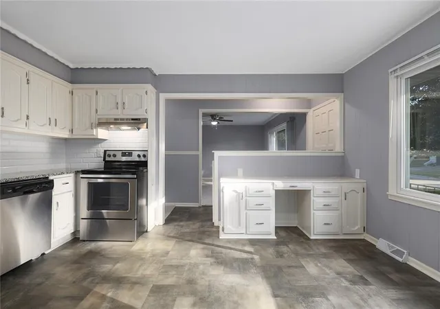 Photo 4 of Single family home for sale at 13248 Manchester Ave, Grandview, MO 64030 | MLS# 2645468 | Listing updated on 2026-10-08