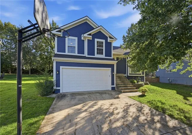 Photo 2 of Single family home for sale at 21215 W 52nd Street, Shawnee, KS 66218 | MLS# 2645480 | Listing updated on 2026-10-07