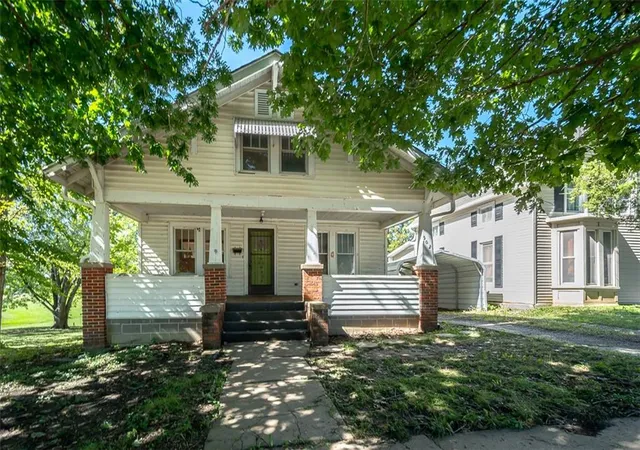 Photo 1 of Single family home for sale at 502 Sycamore St, Valley Falls, KS 66088 | MLS# 2645481 | Listing updated on 2026-10-05